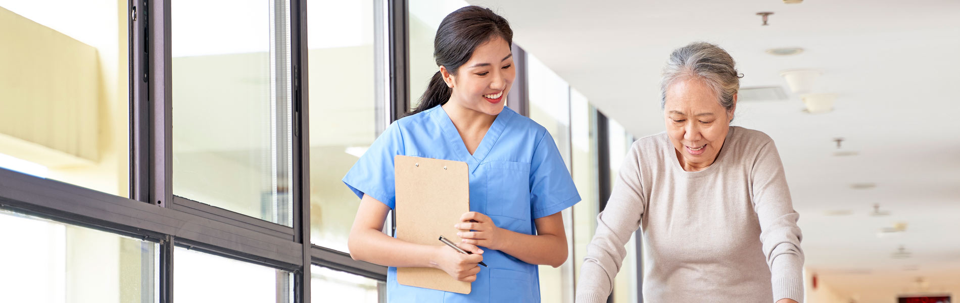 Nurse with elderly patient